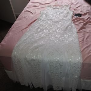 White lace dress nwt